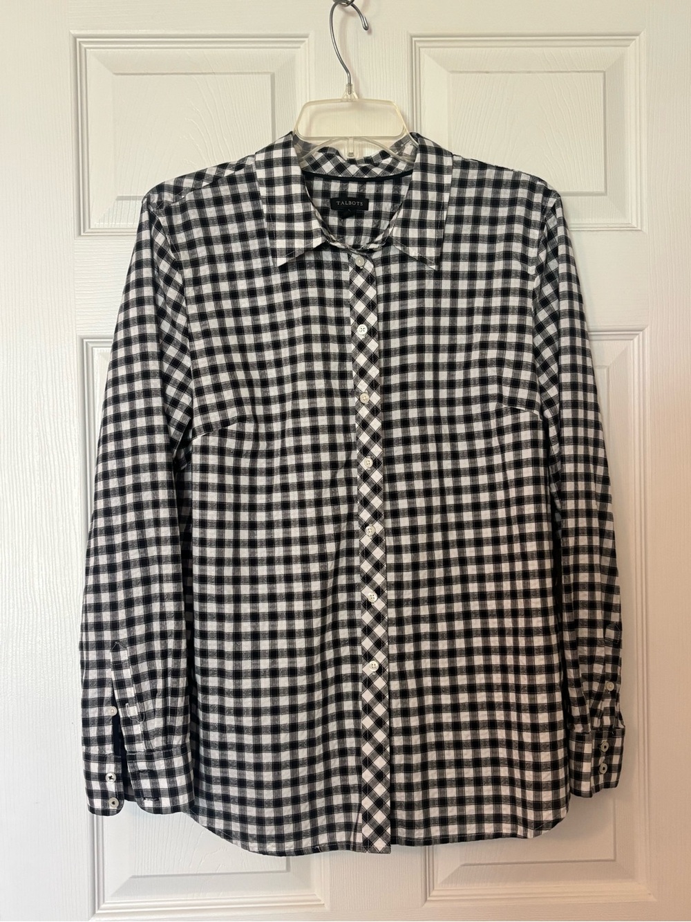 Talbots Black and White Gingham Plaid Button-Front Long Sleeve Shirt